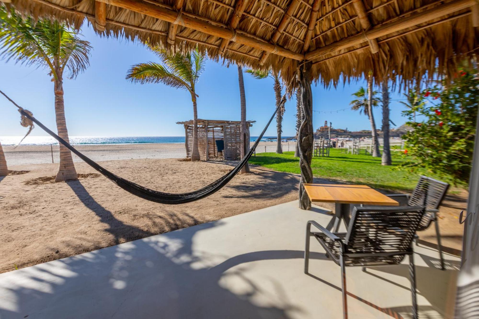 Cerritos Surf Town - Beach Front Property El Pescadero  외부 사진