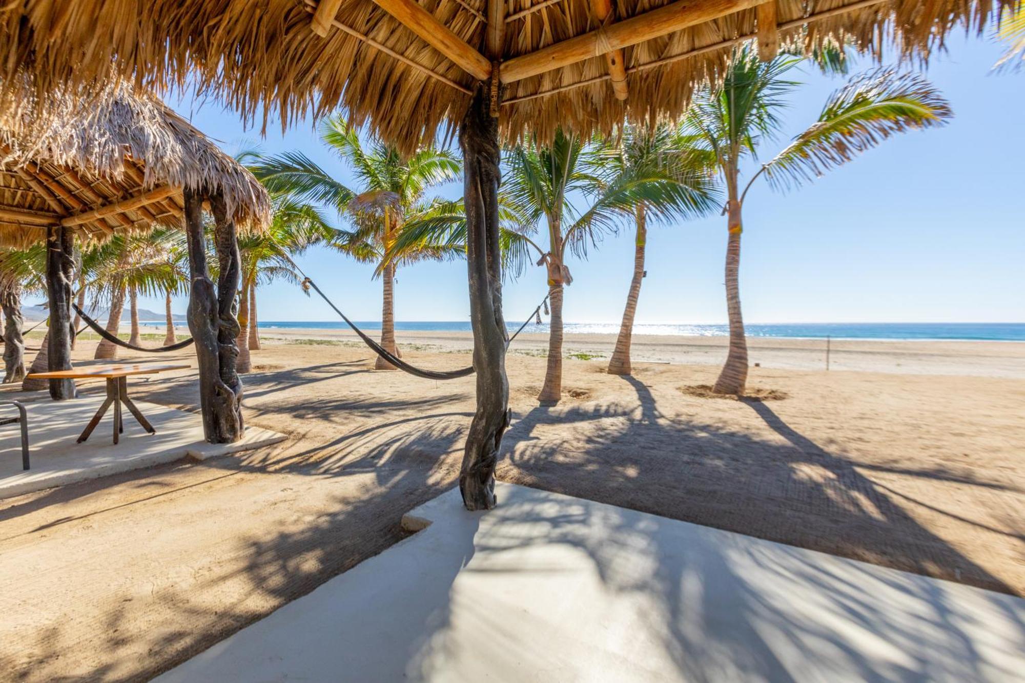 Cerritos Surf Town - Beach Front Property El Pescadero  외부 사진