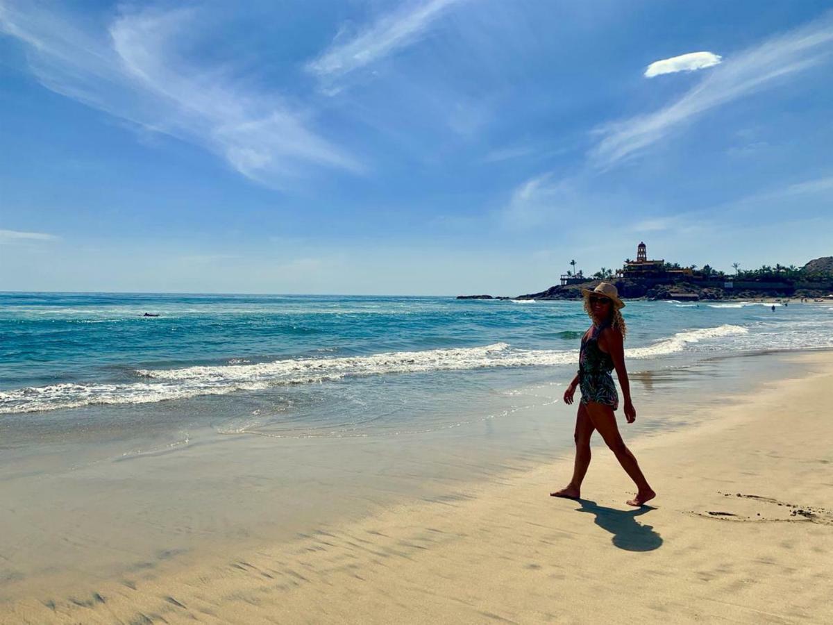 Cerritos Surf Town - Beach Front Property El Pescadero  외부 사진